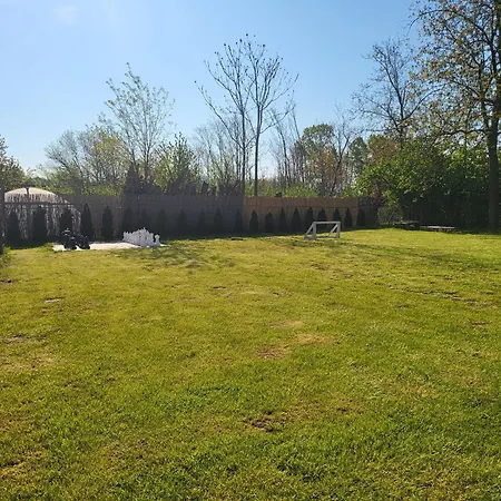 Dvor 別荘 Donja Toponica